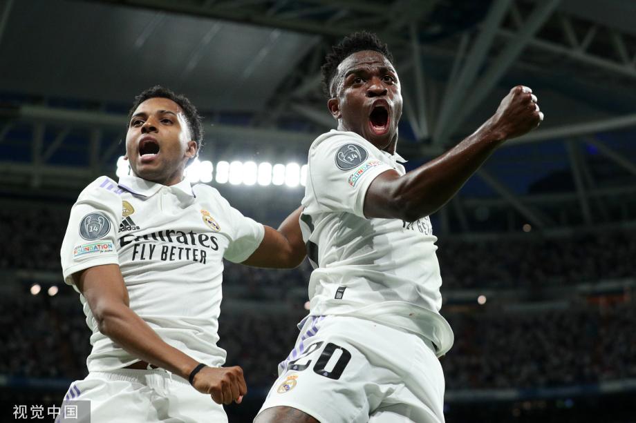 尤其是在面 尤其是在面