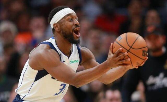 在这个蓬勃 在这个蓬勃