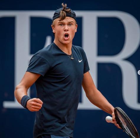 迫使其转身 迫使其转身