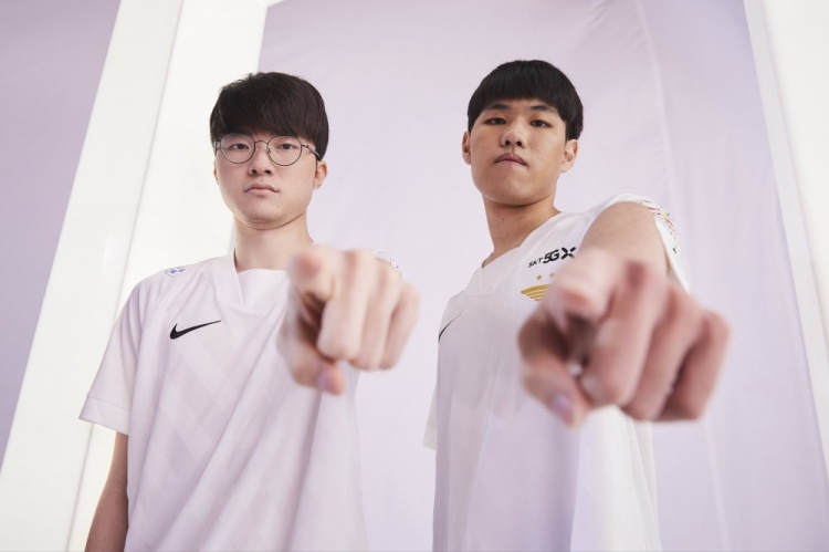 自我加冕 自我加冕