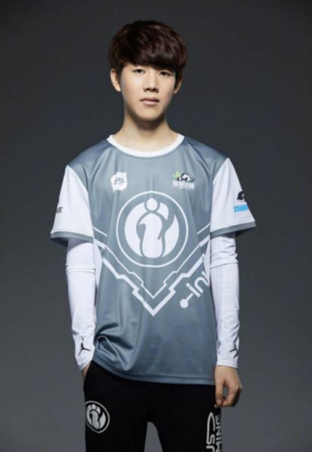 对手用强发